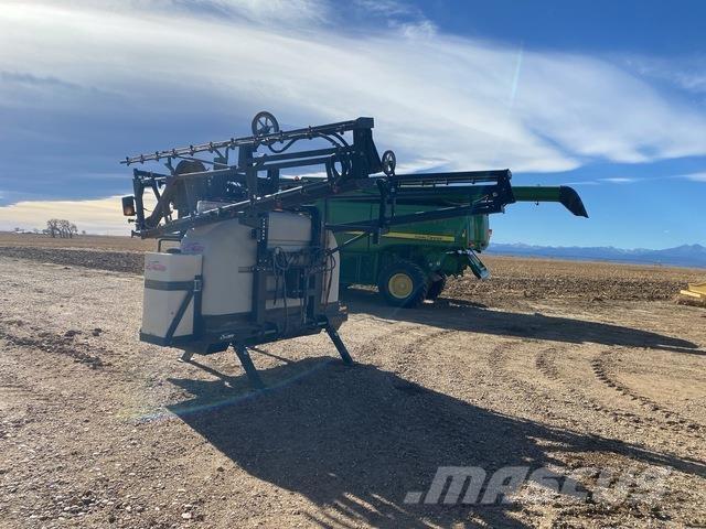 Demco RM600 Tractoare agricole sprayers