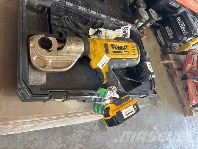 DeWalt DCE300 Utilaje construcții - Altele