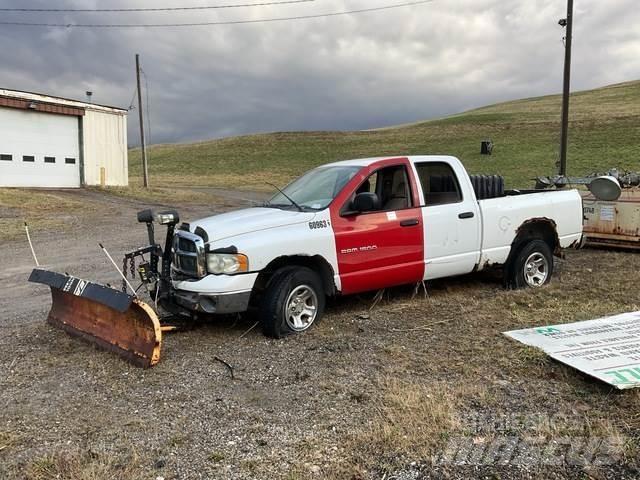 Dodge Ram 1500 Lame pentru dezapezire si pluguri