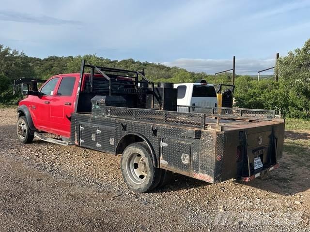 Dodge Ram 5500 Camioane platforma/prelata