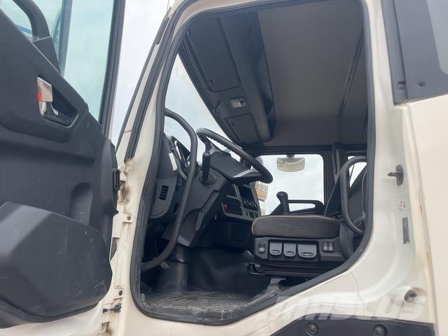 Dongfeng KL Utilaje construcții - Altele