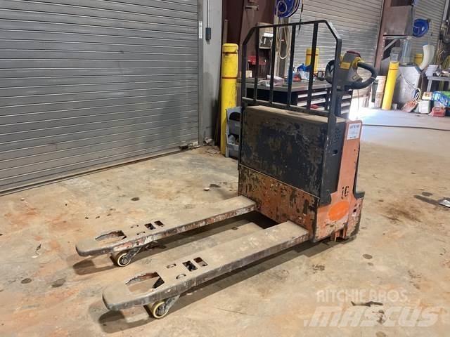 Doosan  Transpaleta electica cu furca