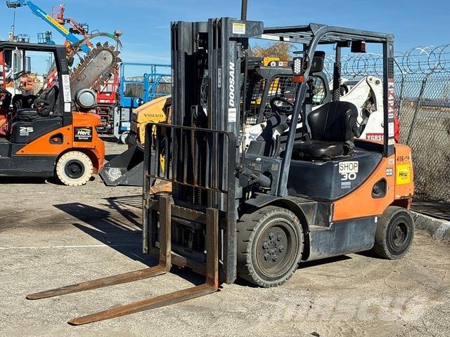 Doosan D30S-5 Strivuitoare-altele
