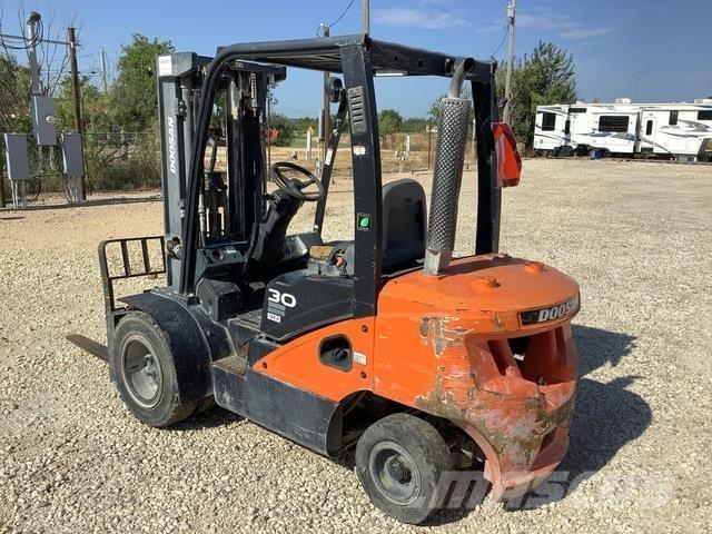 Doosan D30S-7 Strivuitoare-altele
