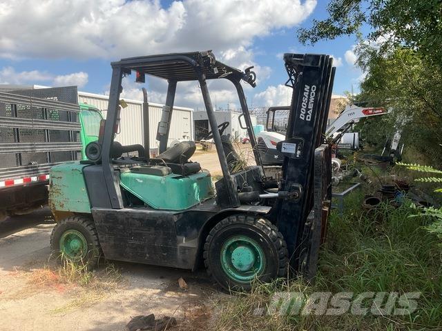 Doosan D35S-2 Strivuitoare-altele