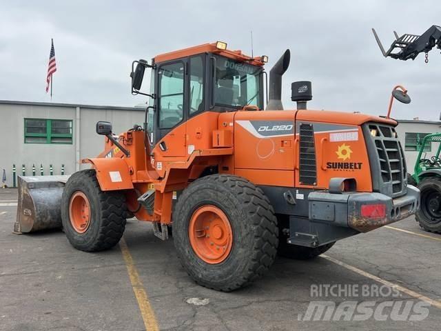 Doosan DL220-5 Incarcator pe pneuri