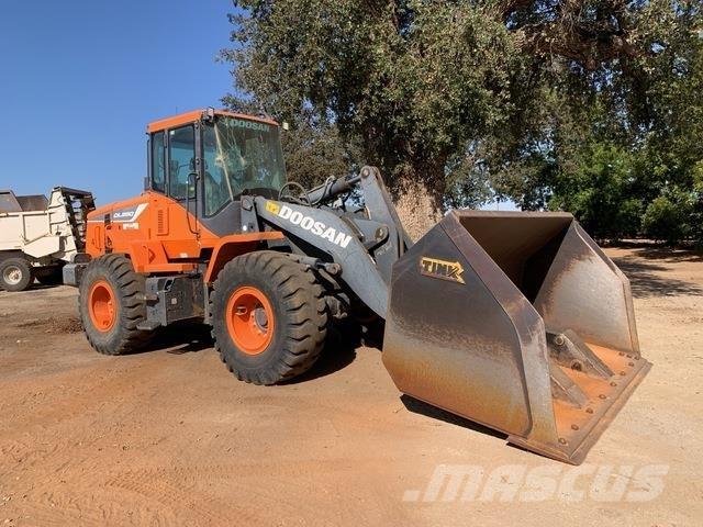 Doosan DL250-5 Incarcator pe pneuri