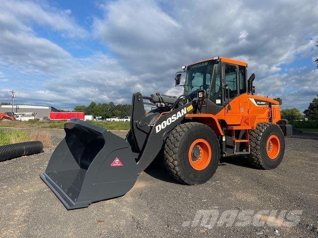 Doosan DL280-5 Incarcator pe pneuri