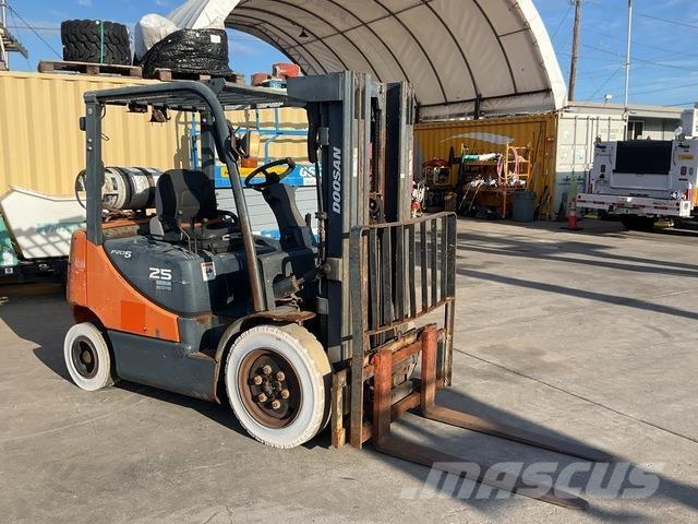Doosan G25P-5 Utilaje construcții - Altele