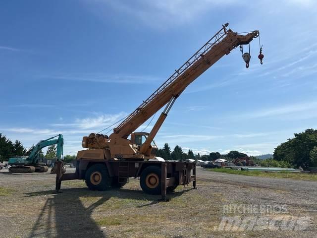 Drott 5550 Macara teren accidentat