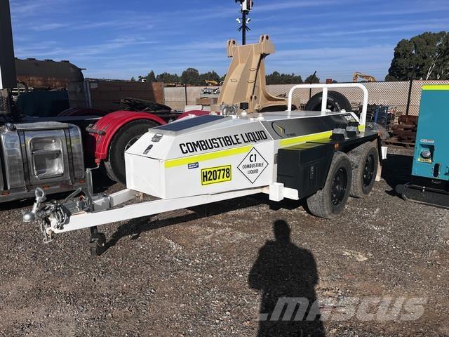  Durotank DT012 Remorci Cisterne