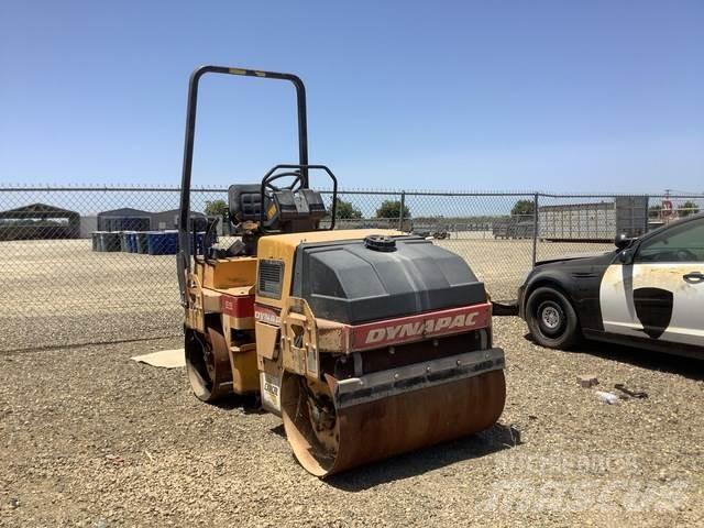 Dynapac CC122 Cilindri compactori dubli