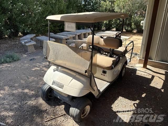 E-Z-GO  Utilaje construcții - Altele