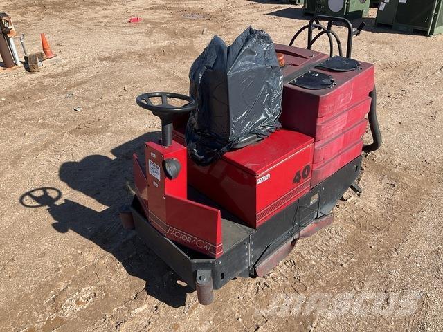 Factory Cat  Maturatoare interioara