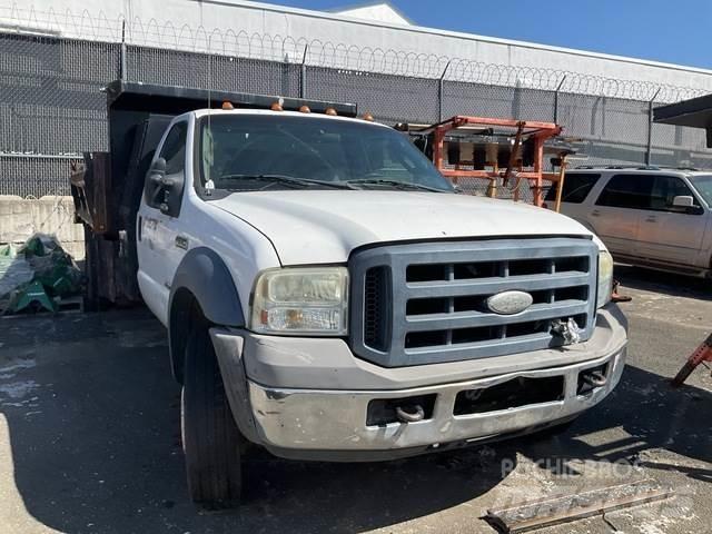 Ford 550 Autobasculanta