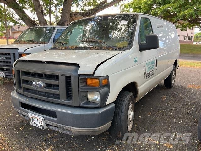Ford E-150 Utilitara