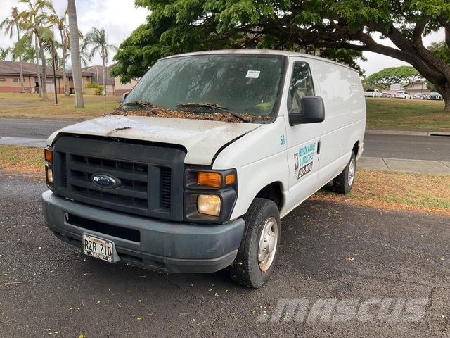 Ford E-150 Utilitara
