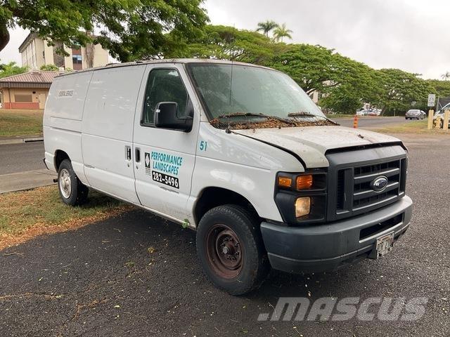 Ford E-150 Utilitara