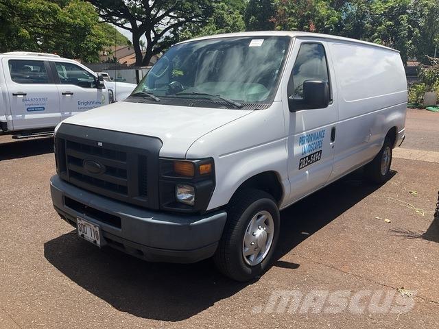 Ford E-150 Utilitara