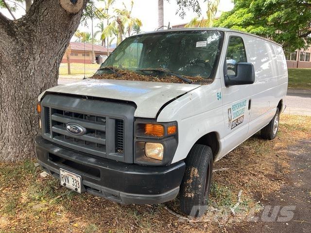 Ford E-150 Utilitara