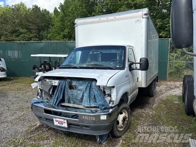 Ford E-350 Autocamioane