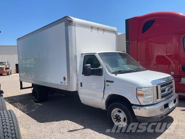 Ford E-350 Autocamioane