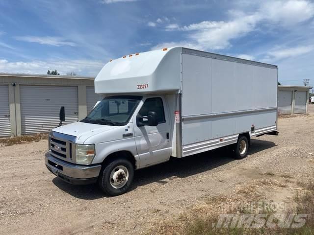 Ford E-350 Autocamioane