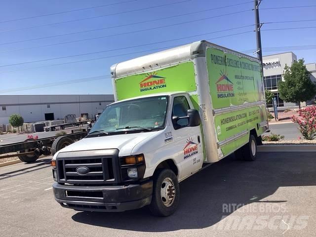 Ford E-350 Autocamioane
