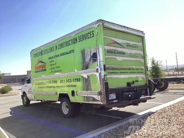 Ford E-350 Autocamioane