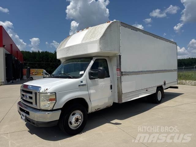 Ford E-350 Autocamioane