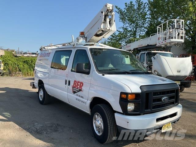 Ford E-350 Platforme aeriene montate pe camion