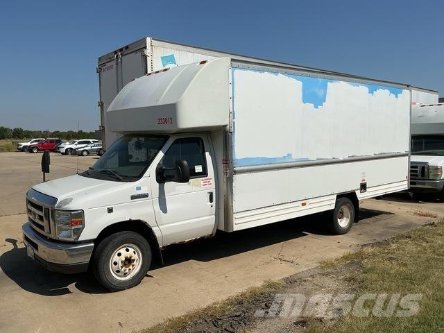 Ford E-350 Autocamioane
