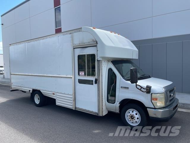 Ford E-350 Autocamioane
