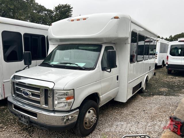 Ford E-350 Mini autobuze