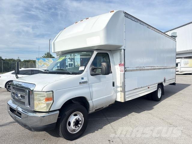 Ford E-350 Autoutilitara transoprt marfuri