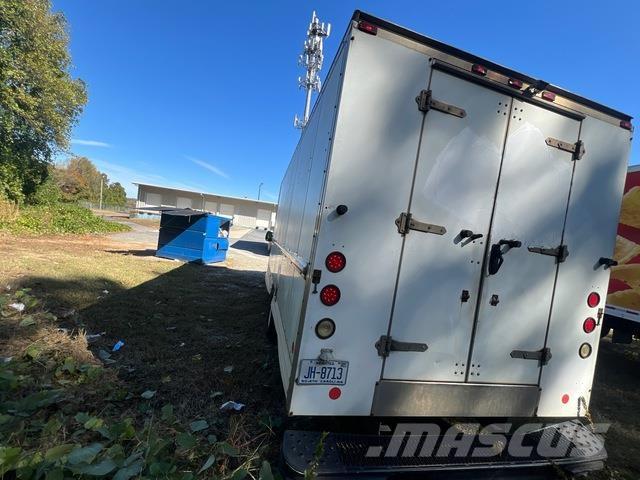 Ford E-350 Autocamioane