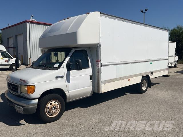 Ford E-350 Autocamioane