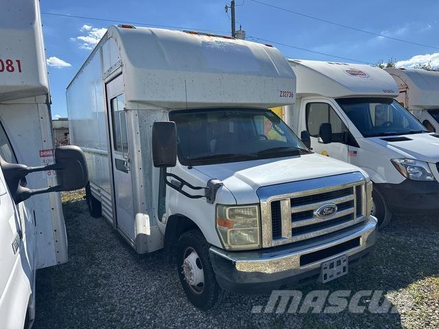 Ford E-350 Autoutilitara transoprt marfuri