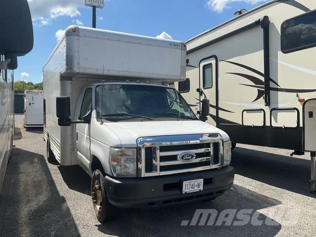 Ford E-450 Autocamioane