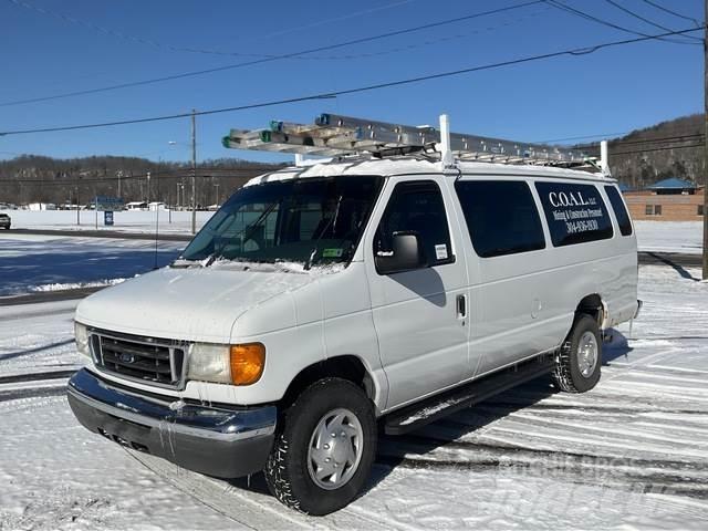 Ford E350 Utilitara