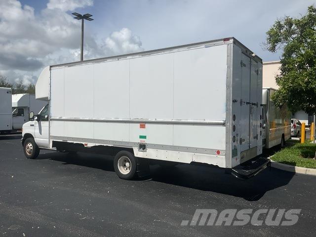 Ford E350 Autocamioane