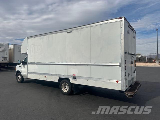 Ford E350 Utilitara