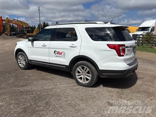 Ford Explorer Masini