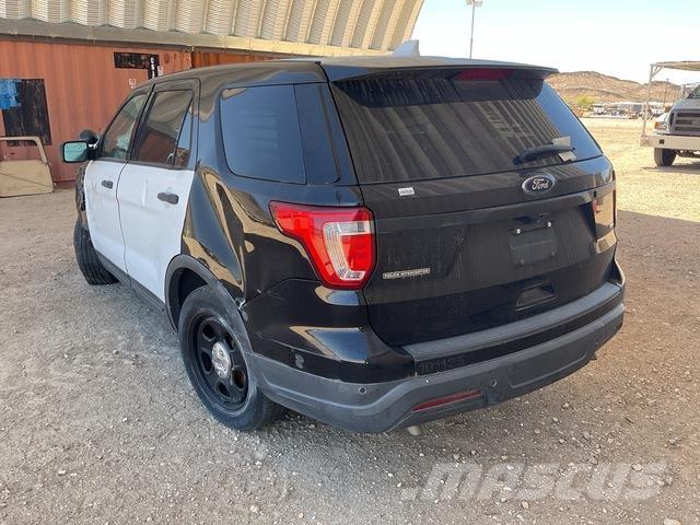 Ford Explorer Masini