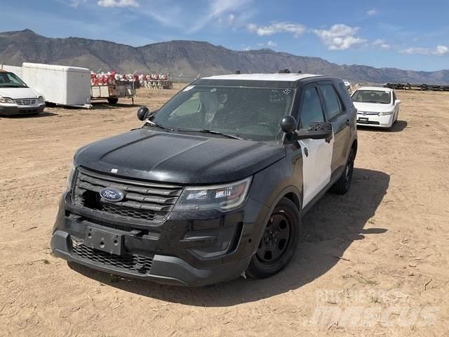 Ford Explorer Masini
