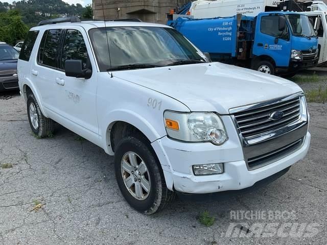 Ford Explorer Masini