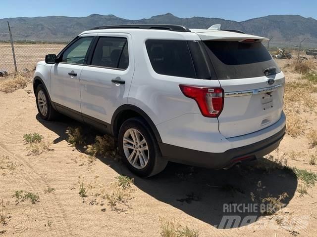 Ford Explorer Masini