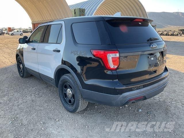 Ford Explorer Masini