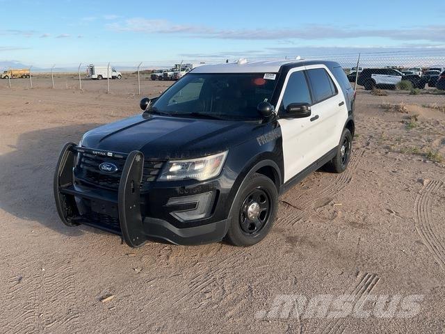 Ford Explorer Masini
