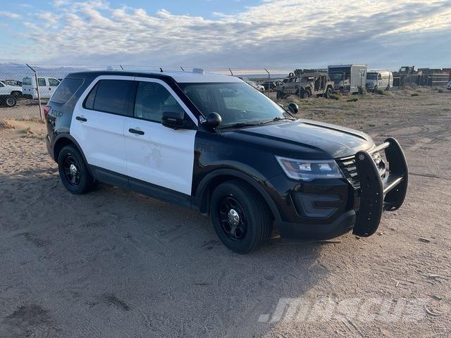 Ford Explorer Masini